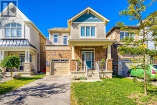 125 Hatt Ct in Milton, ON - Building Photo