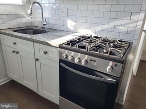2208 S 15th St in Philadelphia, PA - Building Photo - Building Photo