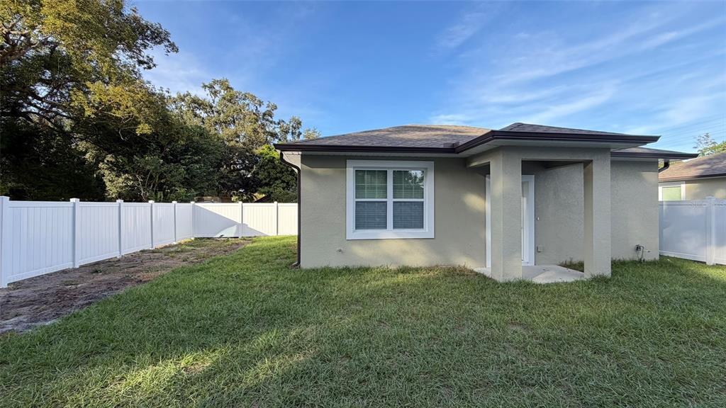 708 S Thacker Ave in Kissimmee, FL - Building Photo