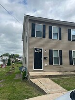 23-25 W Frederick St in Williamsport, MD - Building Photo