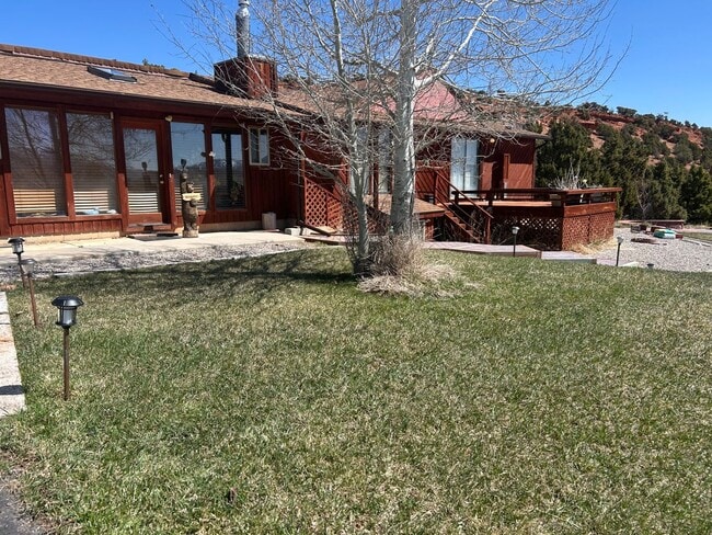 property at 20 Timberline Trail