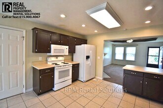 407 Waters Edge Ln in La Vergne, TN - Building Photo - Building Photo