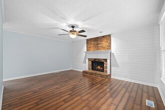 101 Glen Oak Ct E in Hendersonville, TN - Building Photo - Building Photo