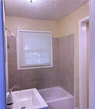 1521 Mims St SW in Atlanta, GA - Foto de edificio - Building Photo