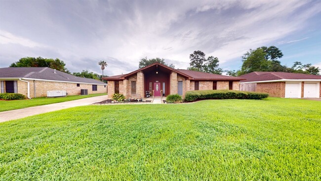 property at 1120 Brandywine Dr