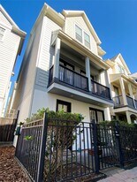 3255 Maxroy St in Houston, TX - Building Photo