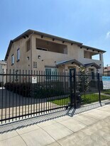 202 S Rose Ave, Unit A in Compton, CA - Building Photo
