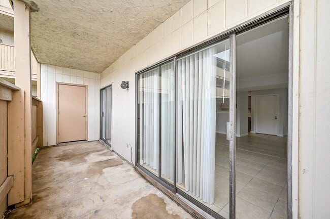 8427 Hearth Dr in Houston, TX - Building Photo - Building Photo