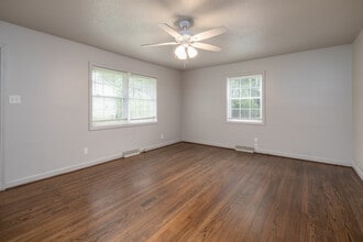 Beck Street Apartments in Greensboro, NC - Foto de edificio - Interior Photo