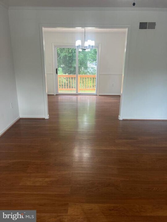 13011 Kidwell Dr in Woodbridge, VA - Building Photo