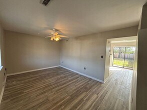 5039 Popperdam Creek Dr in North Charleston, SC - Building Photo - Building Photo