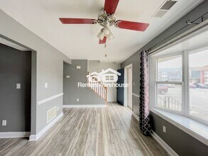 121 Charles Parish Dr in Poquoson, VA - Building Photo - Building Photo