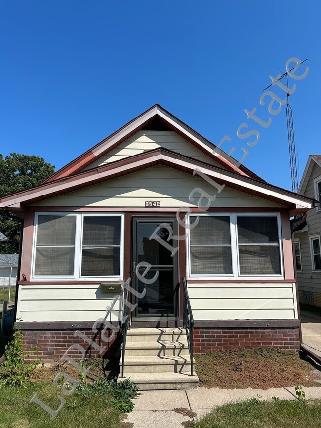 property at 3542 Dean Ave