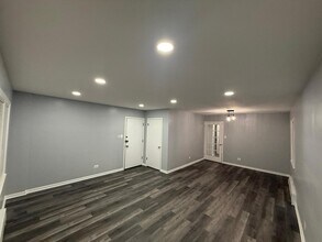 6306 W Belmont Ave in Chicago, IL - Building Photo - Building Photo