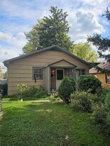 609 Kenwood Ave in Bowling Green, OH - Building Photo