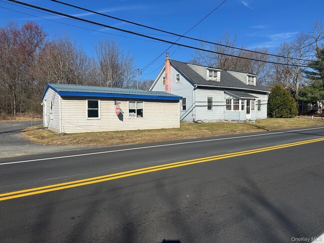 1110 NY-94 in New Windsor, NY - Building Photo - Building Photo