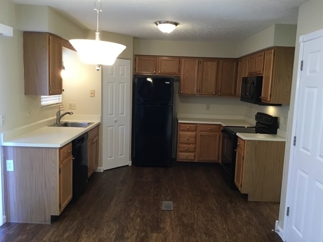 108 Camden Ln in Delaware, OH - Foto de edificio - Building Photo