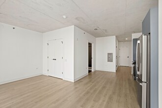 232 W Polk St in Chicago, IL - Building Photo - Building Photo