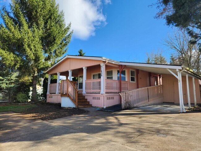 property at 31828 Hydrangea Ln