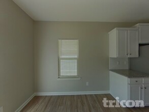 200 Spring Knoll Dr in Charlotte, NC - Building Photo - Building Photo