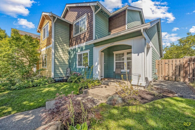 6997 Northeast Birch Street