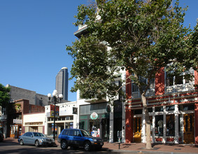 The Lincoln Hotel in San Diego, CA - Building Photo - Building Photo