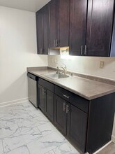 1007 N Marshall St in Milwaukee, WI - Foto de edificio - Building Photo