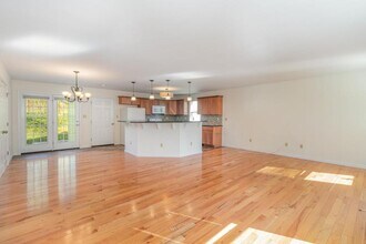 927 E Lisburn Rd in Mechanicsburg, PA - Building Photo - Building Photo