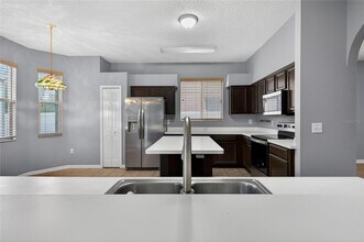 4210 Harbor Lake Dr in Lutz, FL - Building Photo - Building Photo