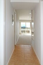 55 Marinero Cir in Tiburon, CA - Foto de edificio - Building Photo