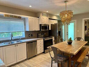 12810 NE 9th Ave in North Miami, FL - Building Photo - Building Photo