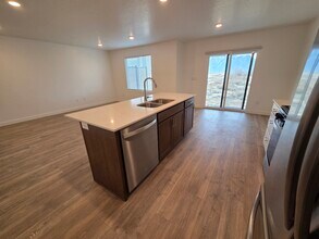 4426 North St in Lehi, UT - Building Photo - Building Photo