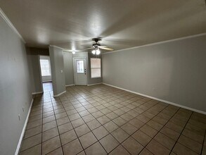 522 N Chicago Ave, Unit 522 N Chicago A in Lubbock, TX - Building Photo - Building Photo