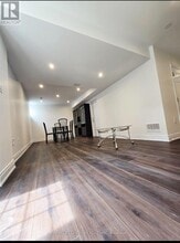 147 Bocelli Crescent in Hamilton, ON - Building Photo - Building Photo
