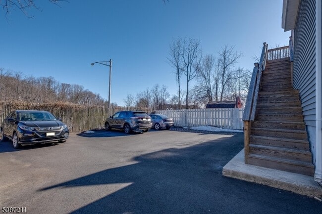47 Ridgedale Ave in Morristown, NJ - Building Photo - Building Photo