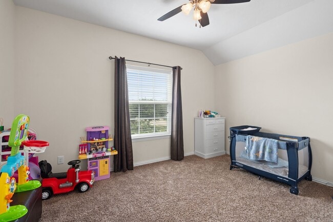 4218 Audrey Manor Ln