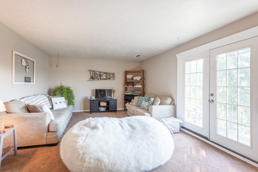 Brookside Village Apartments in Wadsworth, OH