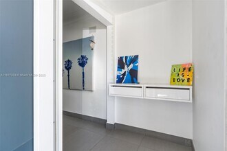 501 NE 51st St in Miami, FL - Building Photo - Building Photo