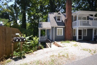 547 Lockhart Rd in Tryon, NC - Building Photo - Building Photo