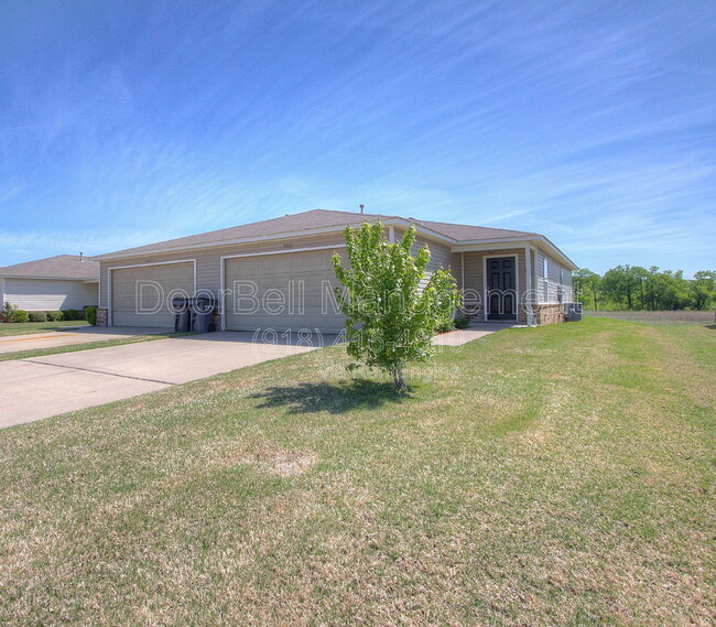 5712 N 34th St in Broken Arrow, OK - Building Photo - Building Photo