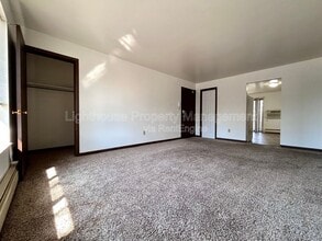 2227 29th St SW in Wyoming, MI - Building Photo - Building Photo