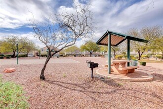 6733 Lookout Lodge Ln in North Las Vegas, NV - Building Photo - Building Photo