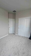 1957 S Poplar Ct in Denver, CO - Building Photo - Building Photo