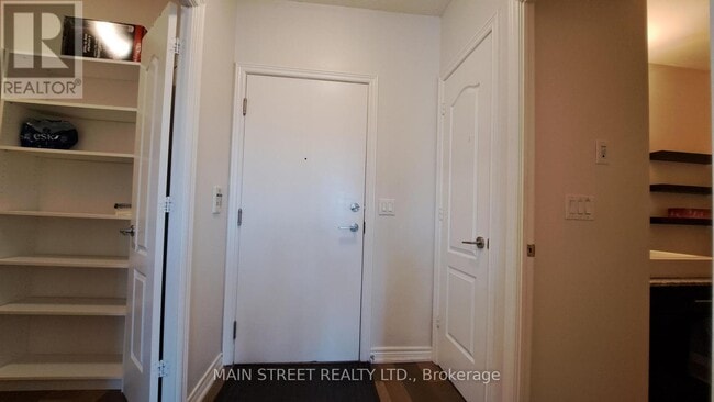 property at 2756-2756 Old Leslie St