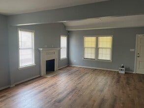 329 N 8th St in McAllen, TX - Building Photo - Building Photo