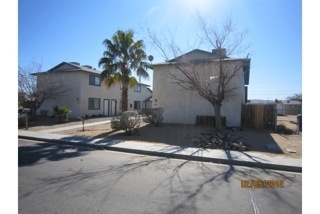 305 W Wilson Ave in Ridgecrest, CA - Building Photo