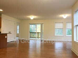 43 Monroe Dr in Rochester, NH - Building Photo - Building Photo
