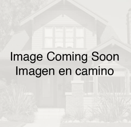 493 Belmont St in Brockton, MA - Foto de edificio