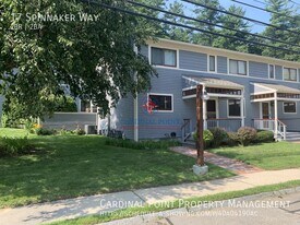 17 Spinnaker Way in Portsmouth, NH - Building Photo