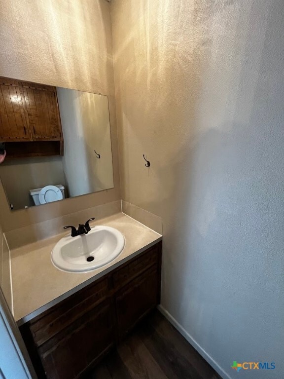 property at 202 S Walnut St